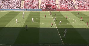 C7在线娱乐平台-【足总杯】曼城夺冠！京多安双响曼城2比1胜曼联