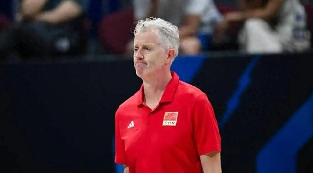 C7在线娱乐平台-男排首批集训掀“青春风暴”！谁能留到最后？排超最佳仅2人入选|中国男排|王滨|温子华|余翔|胡翰林_新浪体育_新浪新闻